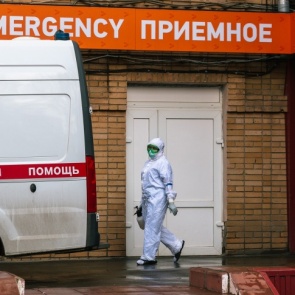 Число жертв коронавируса в России увеличилось до 5 тысяч: за сутки скончались 182 человека