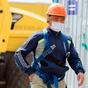 В России спрогнозировали отказ от услуг мигрантов после пандемии