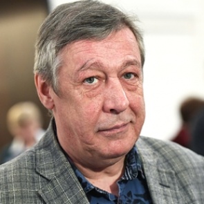 Умер пострадавший в аварии с участием Ефремова водитель