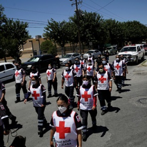 ВОЗ подтвердила смерть 400 тысяч человек от коронавируса во всем мире