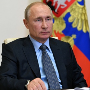 Американское издание опубликовало статью Путина о Второй мировой войне