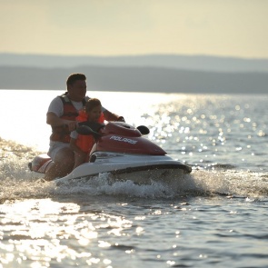 На озере Большом нельзя кататься на гидроциклах и катерах. Запрет ввели после гибели ребенка