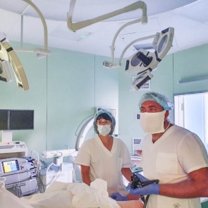 В онкодиспансере научились делать сложные операции по удалению опухоли на слизистых