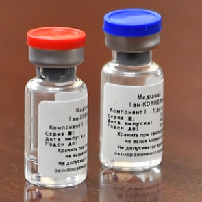 Российские врачи заявили о недоверии к вакцине от коронавируса