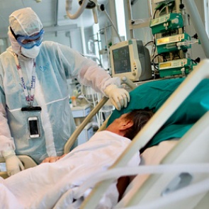 Попова назвала причину роста числа тяжелых случаев COVID-19