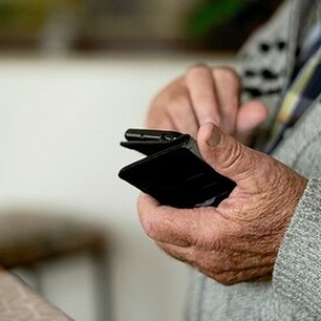 Адвокат предупредил о телефонном мошенничестве через родственников