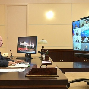 Путин: жестких и тотальных ограничений в РФ из-за коронавируса не планируется