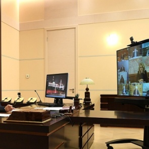 Лекарства, машины, деньги: пять обещаний по итогам совещания у Путина