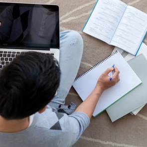 Дистанционное обучение в красноярских школах продлили еще на две недели