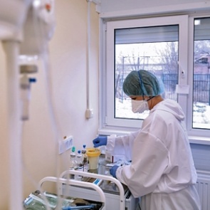 В Роспотребнадзоре оценили особенность симптомов COVID-19