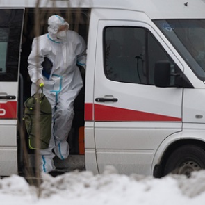 Инфекционист дал простые советы россиянам при заражении коронавирусом