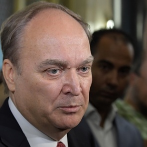 Посол России обвинил Зеленского в неспособности разрешить конфликт в Донбассе