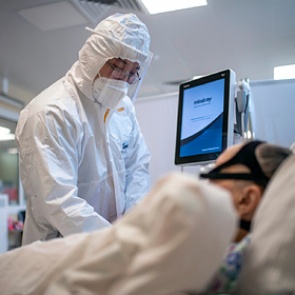 Врач назвал сроки восстановления после среднего и тяжелого COVID-19