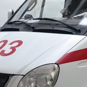 Россиянин избил врача скорой помощи за отказ надеть бахилы