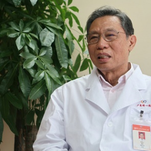 Китайский эпидемиолог предупредил о новом способе распространения COVID-19