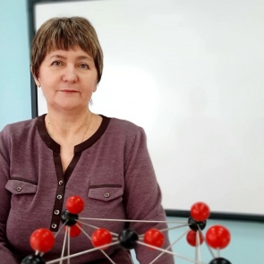 Педагог из Ачинска стала обладателем почетной награды от губернатора Красноярского края