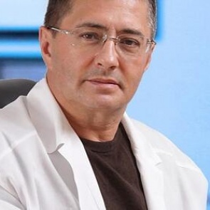 Доктор Мясников рассказал о смертельно опасной ошибке при похмелье