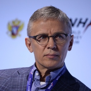 Главный тренер российской молодежки оценил разгромное поражение от Канады на ЧМ