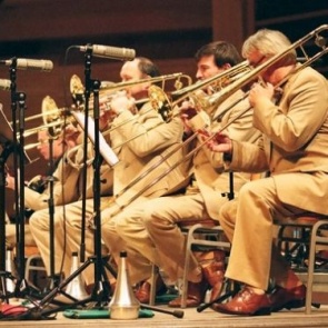 В Ачинске состоится трансляция записи концерта знаменитого Государственного камерного оркестра джазовой музыки имени Олега Лундстрема