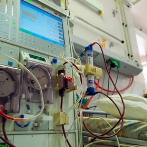 В России госпитализировали 13-летнюю девочку весом 14 килограммов