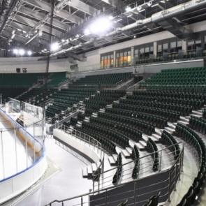 Губернатор ослабил коронавирусные ограничения