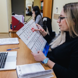 В феврале у россиян будет шестидневная рабочая неделя