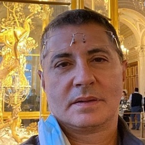 Доктор Мясников спрогнозировал сроки наступления новой волны COVID-19