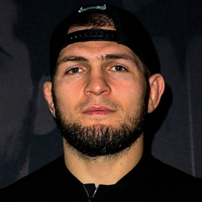 Нурмагомедов заявил о готовности освободить титул чемпиона UFC