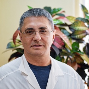 Мясников оценил смертоносность британского штамма коронавируса