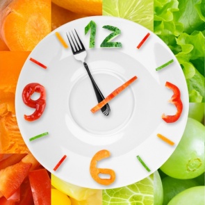 Когда принимать витамины, чтобы они лучше усваивались организмом?