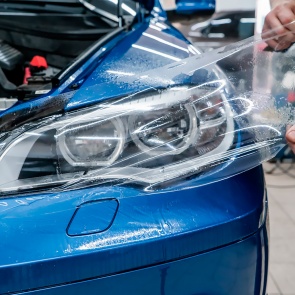 Пленка на фарах попала под запрет: почему с ней нельзя пройти техосмотр