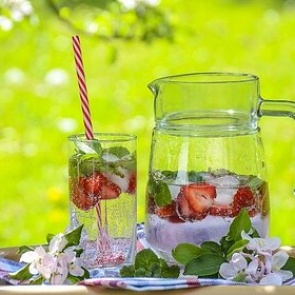 Российский врач оценил раск развития рака горла из-за холодных напитков