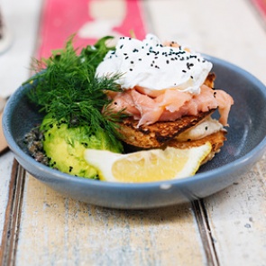 Нутрициолог назвала простой способ меньше есть на ночь