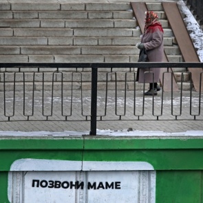 Как распознать деменцию и что делать с диагнозом: памятка для родственников