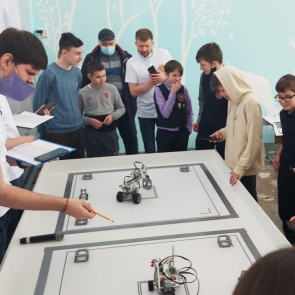 В Ачинске при поддержке компании РУСАЛ прошла олимпиада по робототехнике