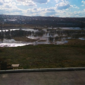 В Ачинском и Бирилюсском районах закрыли затопленные дороги