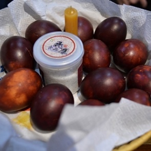 Врач назвала безопасное для здоровья количество яиц на Пасху