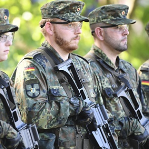 В Германии спрогнозировали действия Берлина в случае войны России и НАТО