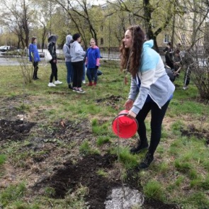 В Ачинске появились новые «Сады памяти»