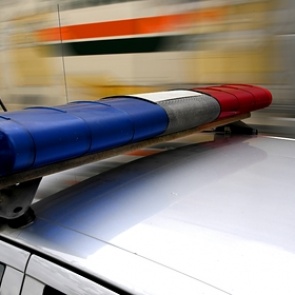 Семью застрелившего россиянина полицейского вывезли из родного поселка