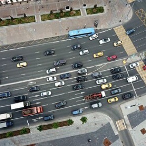 В ГИБДД оценили идею снизить скорость движения в городах