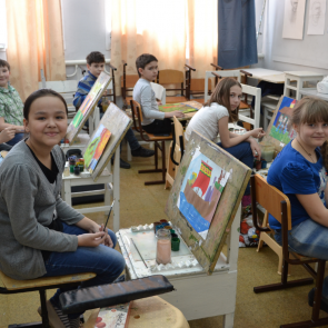 Продолжается приём заявлений для поступления в детскую художественную школу им. А.М.Знака