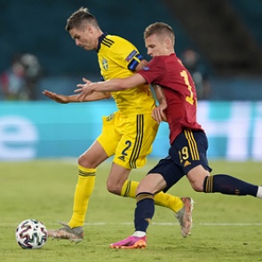 Испания и Швеция сыграли вничью на чемпионате Европы