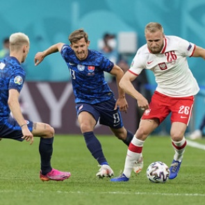 Словакия обыграла Польшу в матче чемпионата Европы