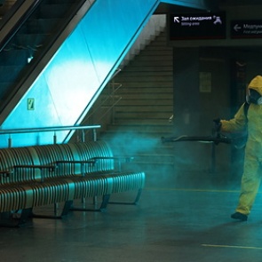 В России назвали возможные очаги новых штаммов COVID-19