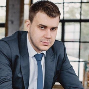 Российские боксеры предложили научить футболистов сборной любить родину