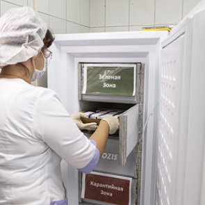 В Госдуме оценили желание россиян прививаться ради отдыха