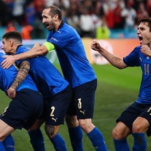 Сборная Италии обыграла Англию в серии пенальти и стала чемпионом Европы