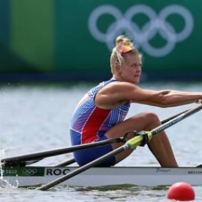 Россиянка Пракатень завоевала серебро Олимпиады в Токио в академической гребле