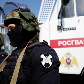 В Ачинске обиженные на слишком долгий ремонт машины парни похитили работника автосервиса